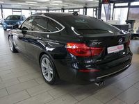 Gebraucht BMW 320 Luxury Line 190 PS (139 kW) 2018 Schwarz metallic Limousine