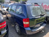 Gebraucht Kia Carnival LX 185 PS (136 kW) 2007 Velvet indigo blue Van / Kleinbus