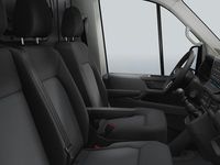 Neu VW Crafter 140 PS (102 kW) 2025 Candyweiß candyweiß Van