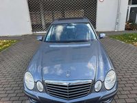 Gebraucht Mercedes E320 Avantgarde 224 PS (164 kW) 2007 Blau Limousine