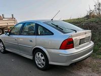 Gebraucht Opel Vectra 147 PS (108 kW) 2001 Silber Limousine