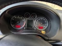 Second-hand Audi A3 Ambition 150 CP (110 kW) 2006 Negru Hatchback