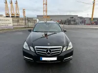 Gebraucht Mercedes E220 170 PS (125 kW) 2010 Schwarz Kombi