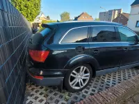 Begagnad Audi Q7 2006 Svart SUV