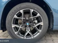 Gebraucht BMW X3 M Sport 190 PS (139 kW) 2025 Arctic race blue metallic SUV