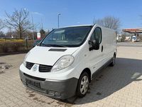 Gebraucht Renault Trafic 114 PS (83 kW) 2012 Weiß Van / Kleinbus