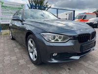 Gebraucht BMW 318 143 PS (105 kW) 2013 Grau Kombi
