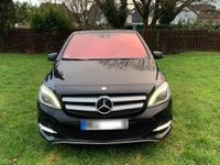 Gebraucht Mercedes B250e 131 kW (179 PS) 2017 Schwarz Van / Kleinbus