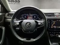 Gebraucht Skoda Superb Style 190 PS (139 kW) 2022 Blackmagic perleffekt Kombi