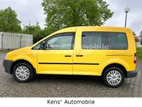 Używany VW Caddy 69 KM (50 kW) 2004 Żółty Minivan