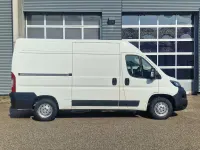 Gebraucht Peugeot Boxer Premium 140 PS (102 kW) 2020 Weiß Van