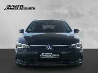 Gebraucht VW Golf VIII Style 150 PS (110 kW) 2023 Grau Kombi