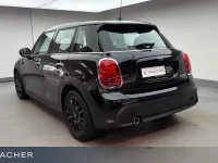 Gebraucht Mini Cooper Classic 136 PS (100 kW) 2023 Schwarz Kleinwagen