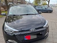 Usado Hyundai i20 Classic 84 HP (61 kW) 2018 Preto Citadino
