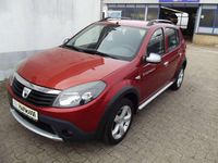 Gebraucht Dacia Sandero Stepway 87 PS (63 kW) 2010 Rot Limousine