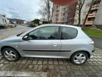 Gebraucht Peugeot 206 75 PS (55 kW) 2006 Silber Kleinwagen