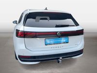 Gebraucht VW Passat Business 150 PS (110 kW) 2024 Weiß Kombi