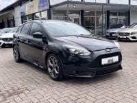 Używany Ford Focus ST 250 KM (183 kW) 2014 Czarny Sedan/Limuzyna
