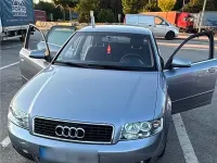 Gebraucht Audi A4 131 PS (96 kW) 2004 Grau Limousine