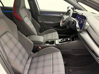 Gebraucht VW Golf VIII GTI 265 PS (194 kW) 2024 Weiß Limousine