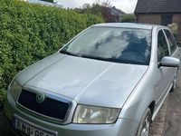Gebraucht Skoda Fabia Comfort 75 PS (55 kW) 2001 Silber Kleinwagen