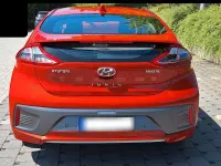 Gebraucht Hyundai Ioniq Premium 88 kW (120 PS) 2018 Orange Kleinwagen