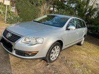 Gebraucht VW Passat 140 PS (102 kW) 2009 Silber Kombi