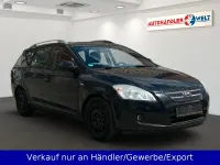 Usado Kia Ceed 109 CV (80 kW) 2008 Negro Utilitario