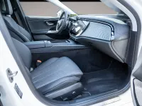 Gebraucht Mercedes E300 204 PS (150 kW) 2025 Weiß Limousine