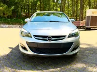 Gebraucht Opel Astra 140 PS (102 kW) 2013 Silber Kombi