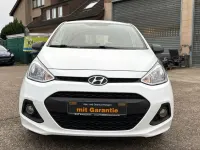 Gebraucht Hyundai i10 Basis 67 PS (49 kW) 2016 Weiß Kleinwagen