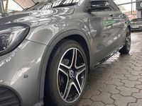 Gebraucht Mercedes GLA180 AMG line 122 PS (89 kW) 2017 Grau SUV
