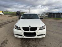 Gebraucht BMW 325 218 PS (160 kW) 2006 Weiß Limousine
