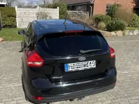Używany Ford Focus Cool & Connect 120 KM (88 kW) 2018 Czarny Hatchback