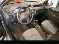 Gebraucht Peugeot 206 88 PS (64 kW) 2004 Silber Kleinwagen