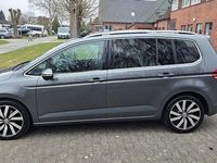 Gebraucht VW Touran Highline 190 PS (139 kW) 2016 Grau Van / Kleinbus