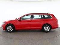 Gebraucht VW Passat Business 122 PS (89 kW) 2023 Rot Kombi