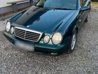 Gebraucht Mercedes CLK230 193 PS (141 kW) 1997 Grün Coupé