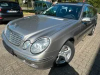 Second-hand Mercedes E220 Elegance 150 CP (110 kW) 2004 Gri Break