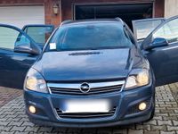 gebraucht Opel Astra Kombi 111 Jahre Edition 1.6 *AHK* *TEMPOMAT* *KLIMA*