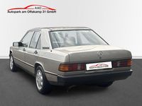 Gebraucht Mercedes 190 132 PS (97 kW) 1987 Smoke silver Limousine