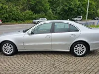 Gebraucht Mercedes E200 136 PS (100 kW) 2007 Silber Limousine