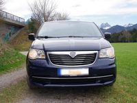 Gebraucht Lancia Voyager Silver 163 PS (119 kW) 2012 Blau Van / Kleinbus