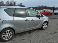 Gebraucht Opel Meriva 140 PS (102 kW) 2011 Silber Van / Kleinbus