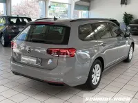 Gebraucht VW Passat Conceptline 150 PS (110 kW) 2023 Mondsteingrau (grau) Kombi