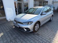 Gebraucht VW Polo Style 95 PS (69 kW) 2022 Silber Kleinwagen