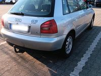 Usata Audi A3 74 CV (54 kW) 2000 Argento Utilitaria