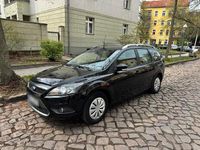 Używany Ford Focus 2010 Czarny Kombi