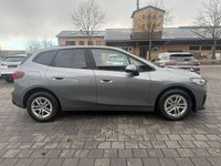 Gebraucht BMW 218 Active Tourer 150 PS (110 kW) 2024 Grau Van / Kleinbus
