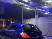 Gebraucht Opel Astra 105 PS (77 kW) 2004 Blau Kleinwagen